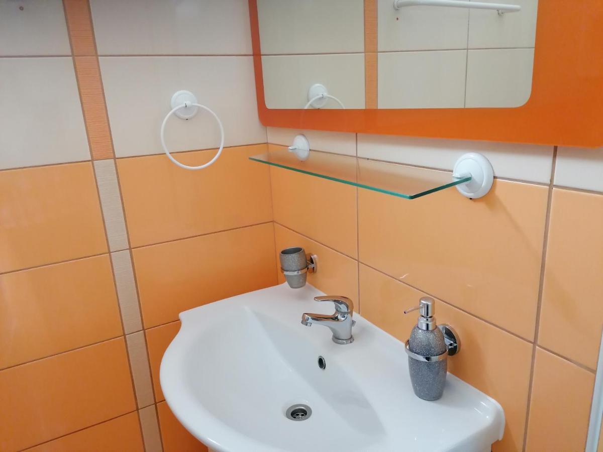 Studio Apartman Villa Juras Baška Buitenkant foto